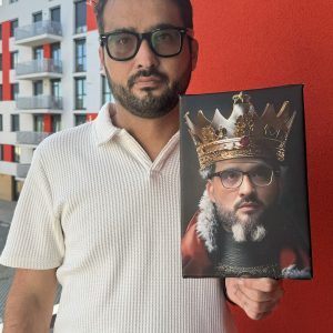 Tablou canvas personalizat cu poză - Portret Rege 2