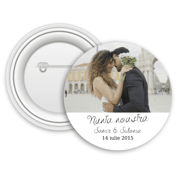 Insignă metalică personalizată cu nume, poză și dată - Nunta noastră